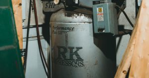 Why You Should Use Compressed Air For Auto Detailing